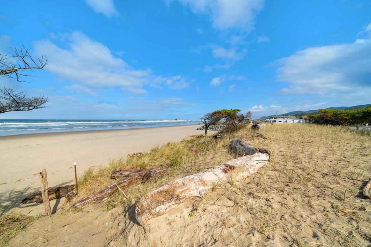 Gone Coastal Villa Rockaway Beach Exterior photo